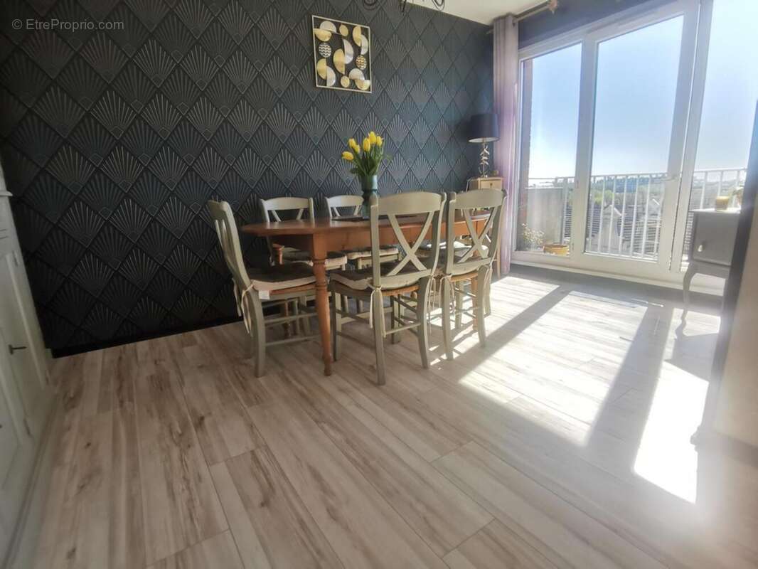 Photo 2 - Appartement à MARCQ-EN-BAROEUL