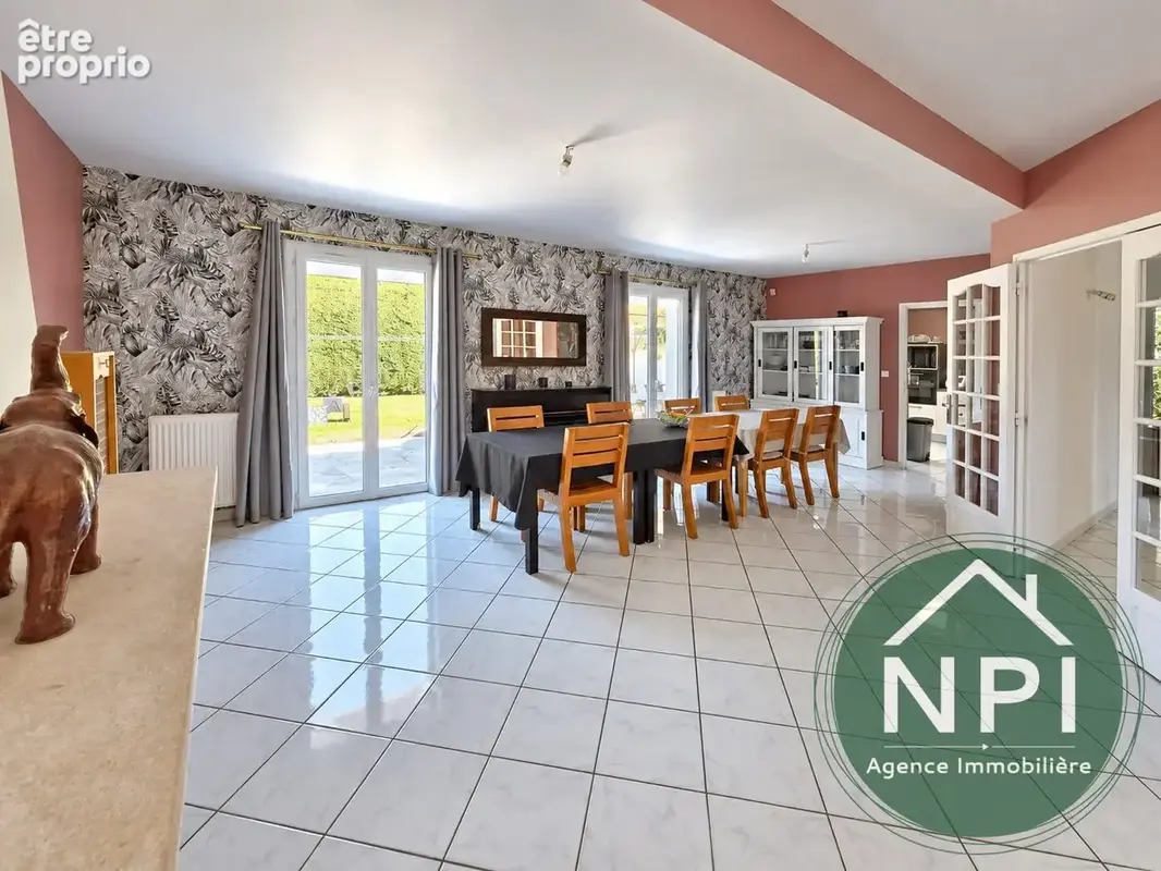 Maison 7 pièces 153 m² à vendre à Vaux-Le-Penil (77000) - photo 4