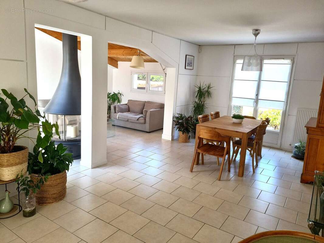 Maison à LA ROCHELLE