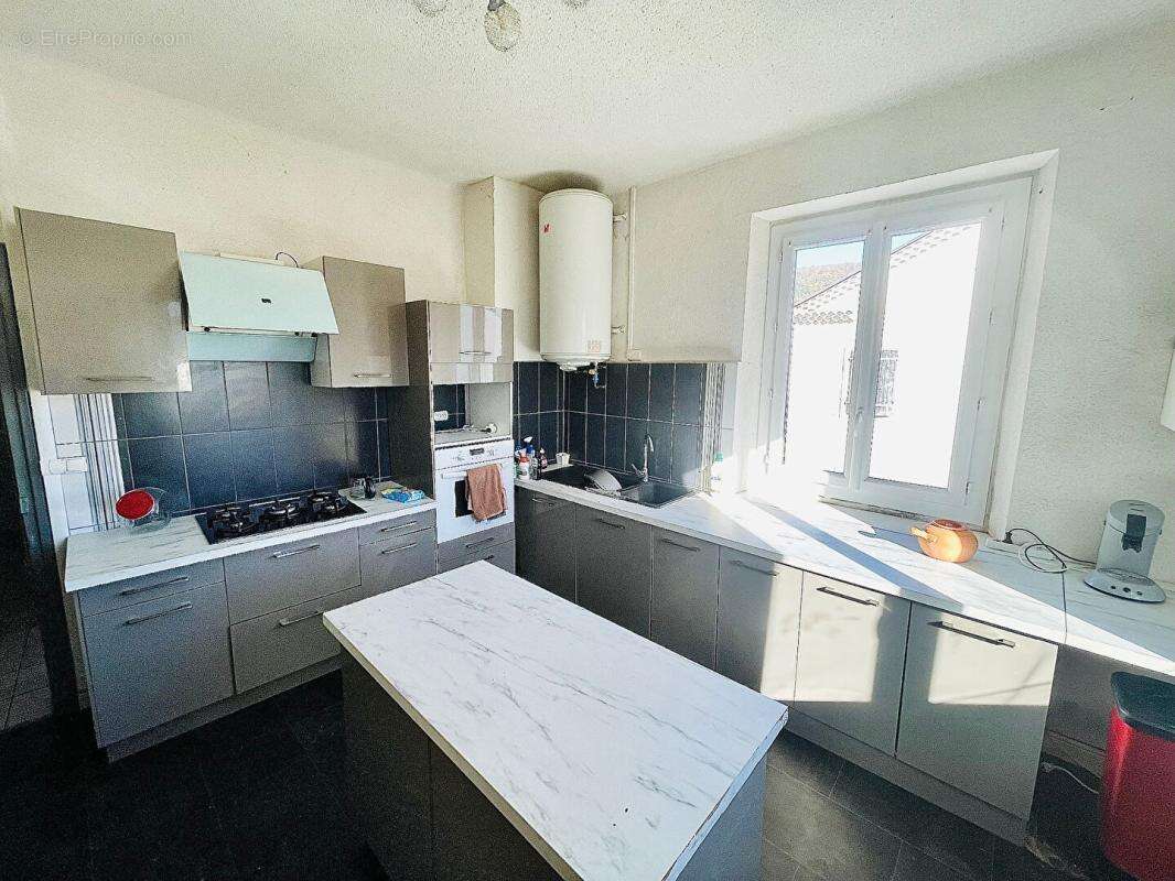 Maison à SAINT-AMBROIX