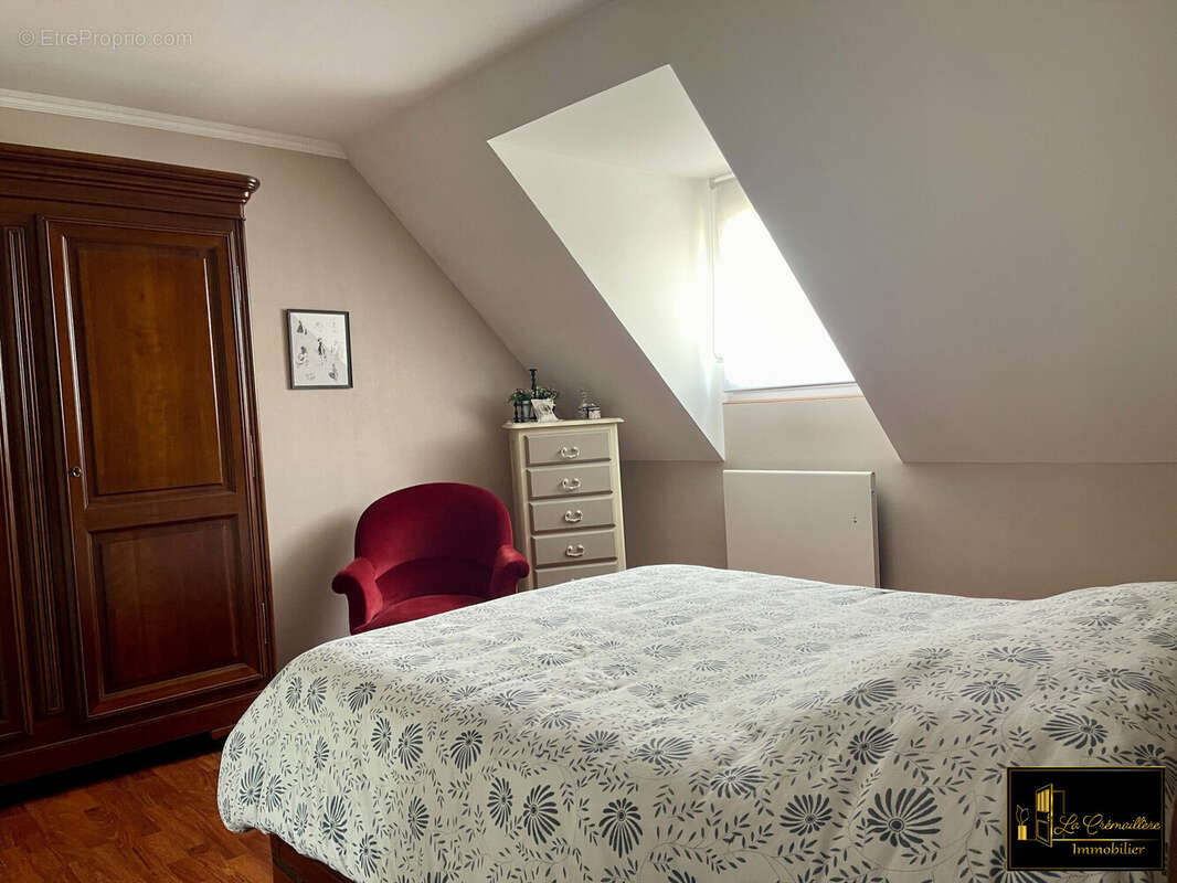 Maison à SAINT-CHERON