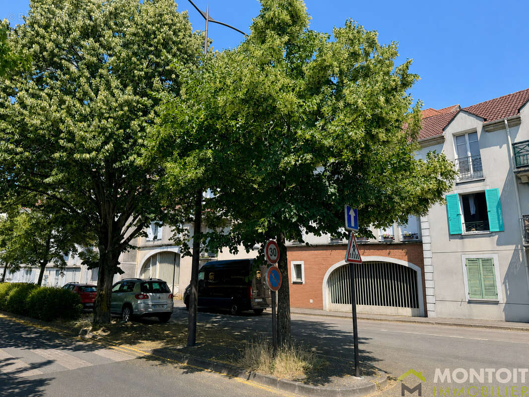 Appartement à THIAIS
