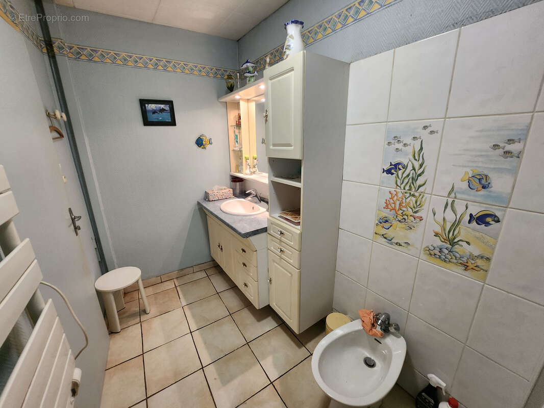 Maison à SAINTE-GEMME-LA-PLAINE