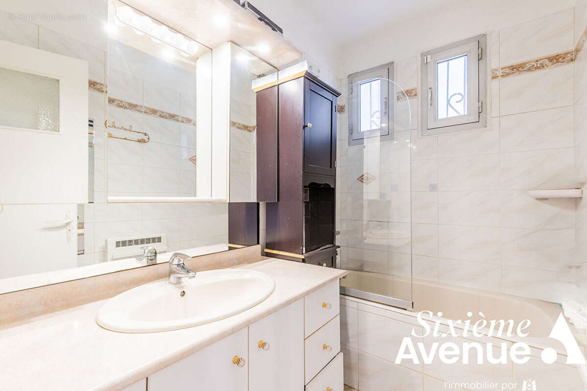 Maison à SAVIGNY-SUR-ORGE