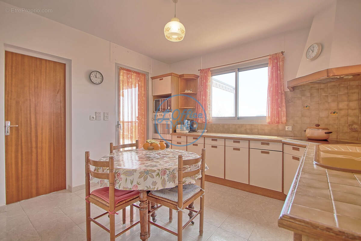 Maison à CARQUEIRANNE