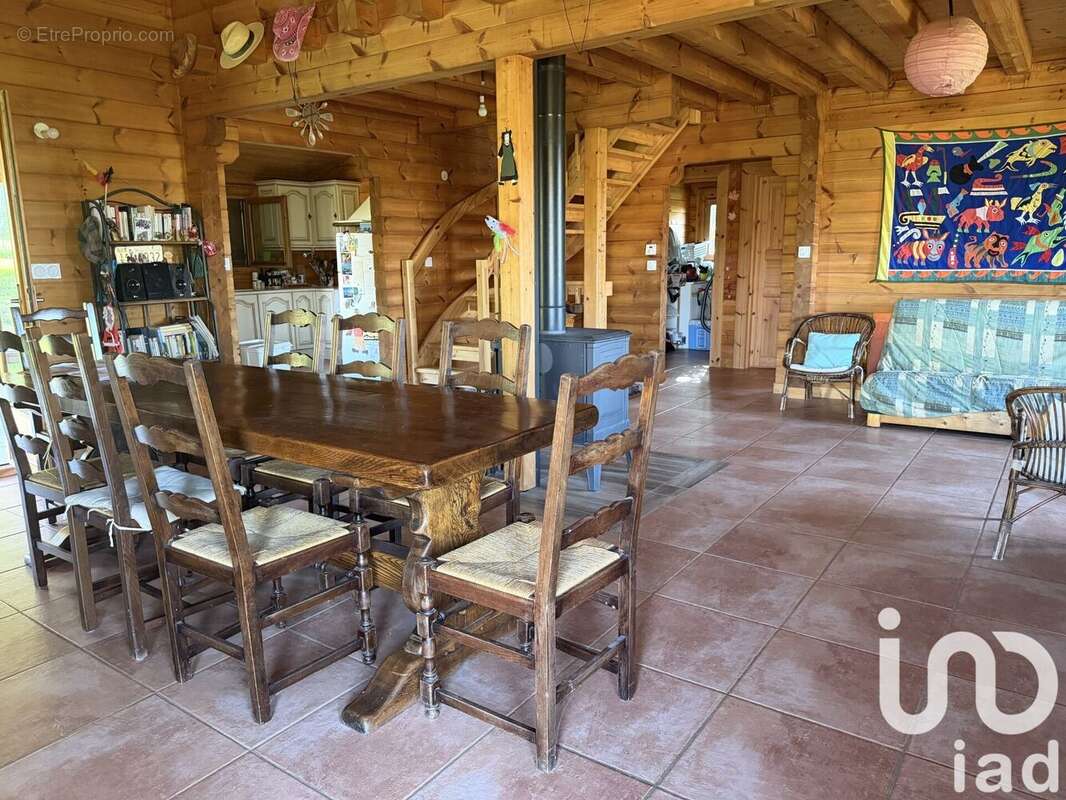 Photo 3 - Maison à SAINT-PIERRE-LA-PALUD