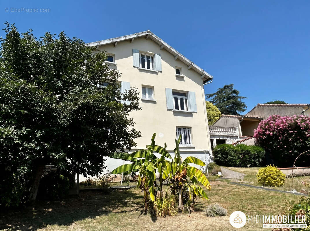 Maison à ARTHES