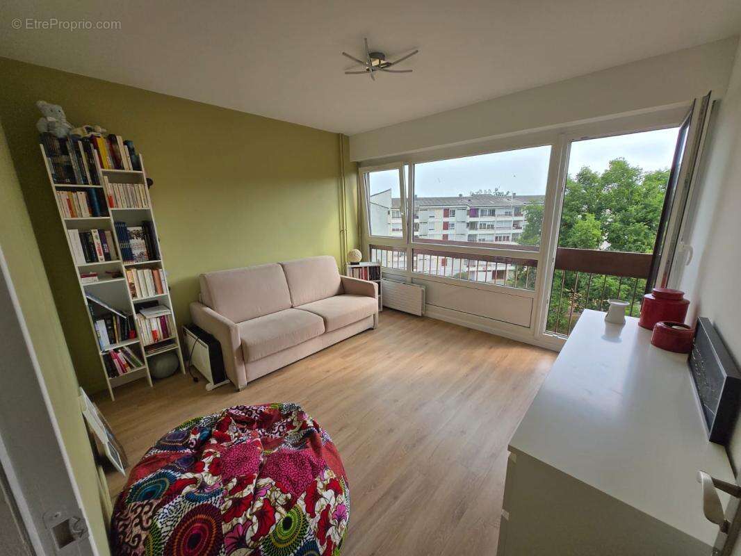 Bel appartement avec parking et cave - photo 11