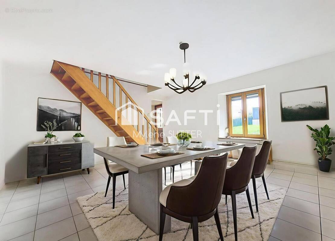 Photo 1 - Maison à CREVECHAMPS