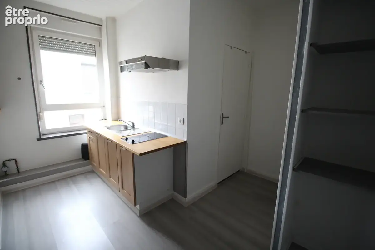 Studio, 26 m2 hab. REIMS, quartier rue Cernay - photo 4