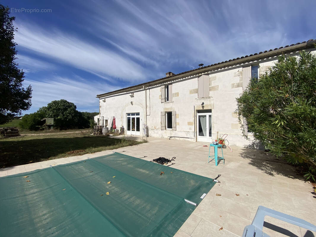 Maison à SAUVETERRE-DE-GUYENNE