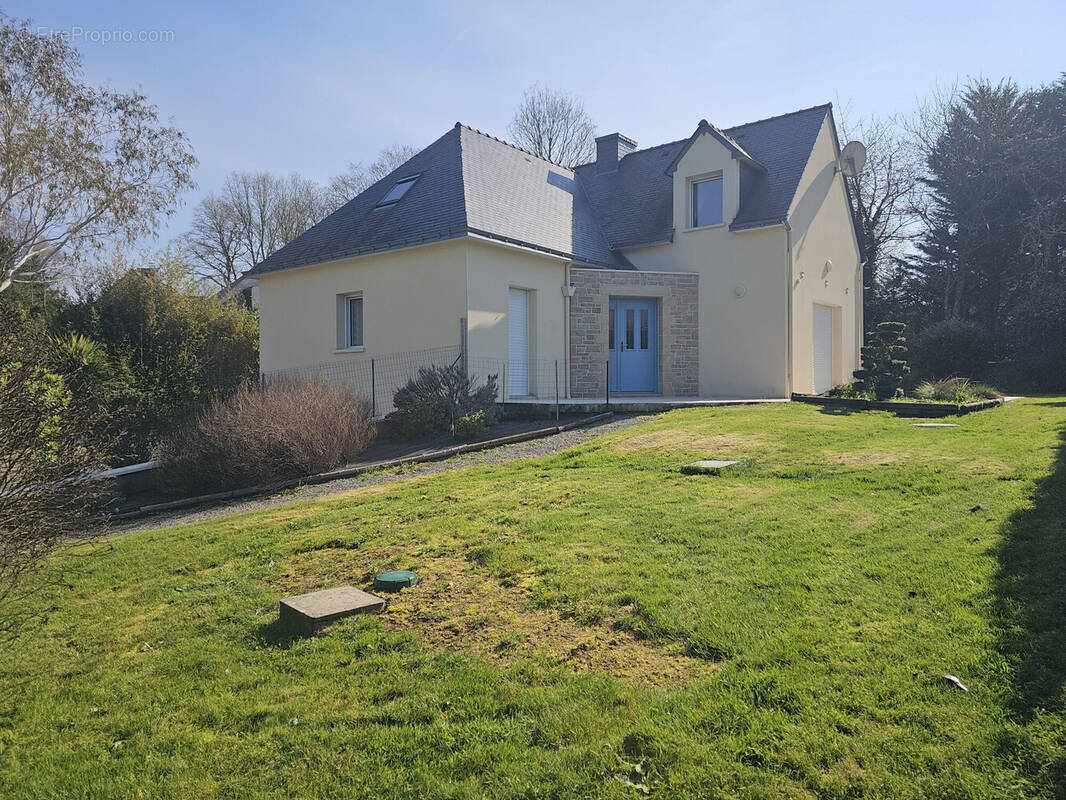 Maison à NIVILLAC