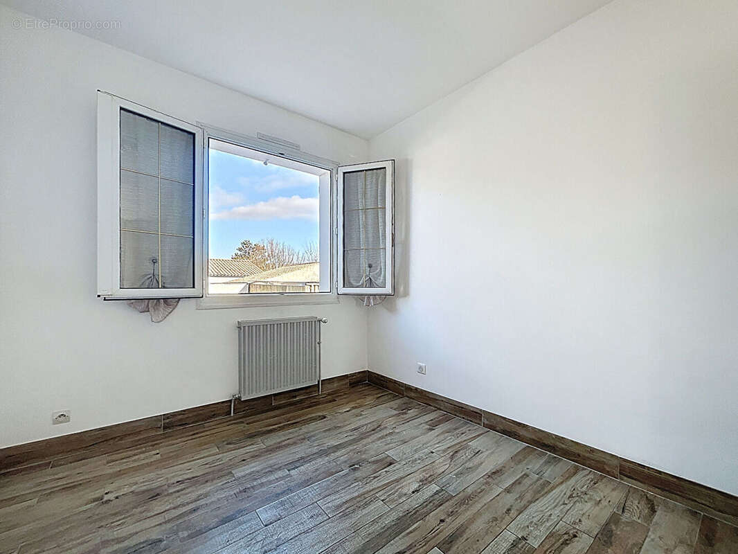 Maison à BREUIL-MAGNE