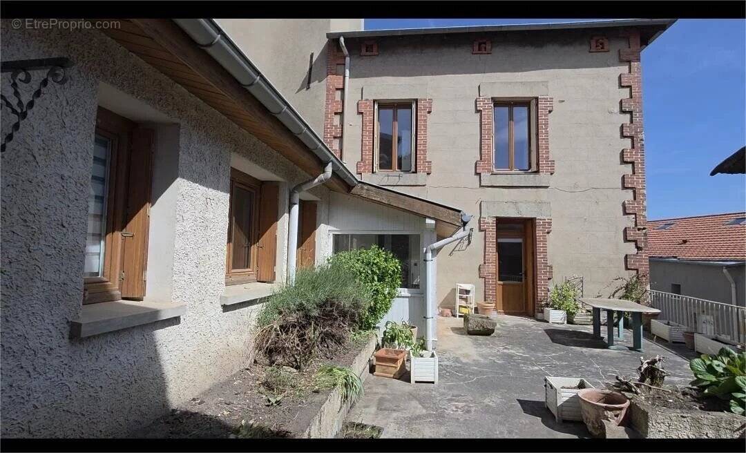 Maison à SAINT-ETIENNE