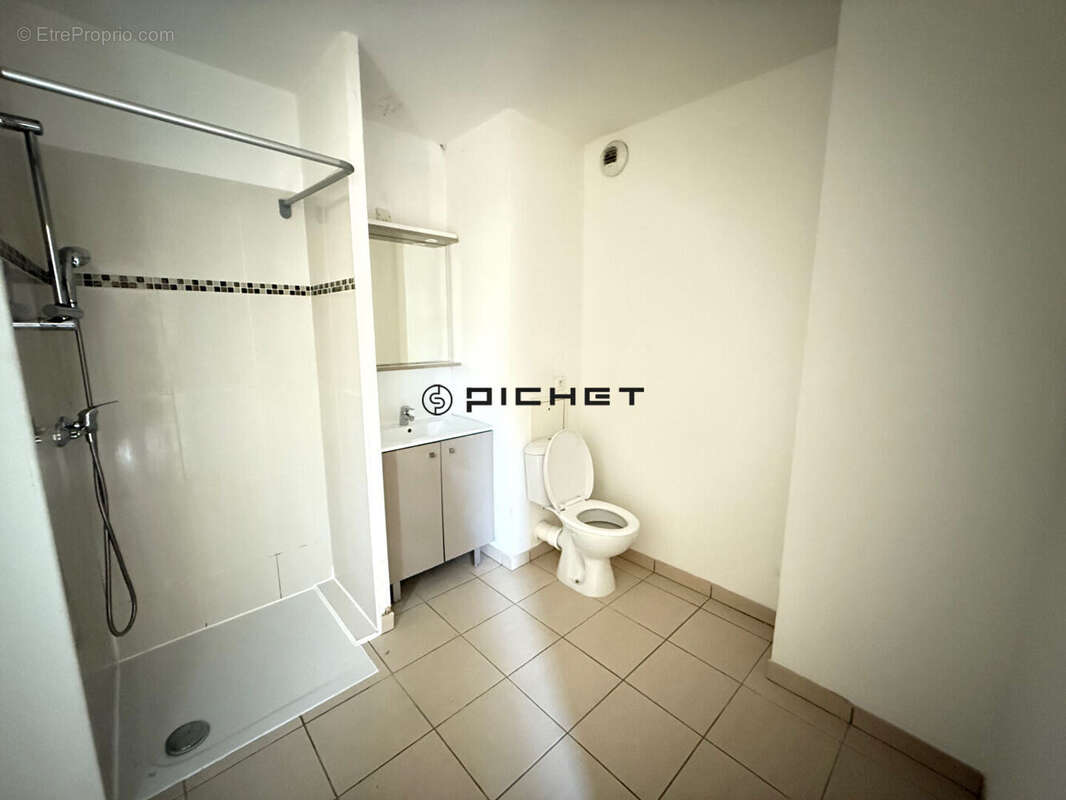 Appartement à SAINT-JEAN-D&#039;ILLAC