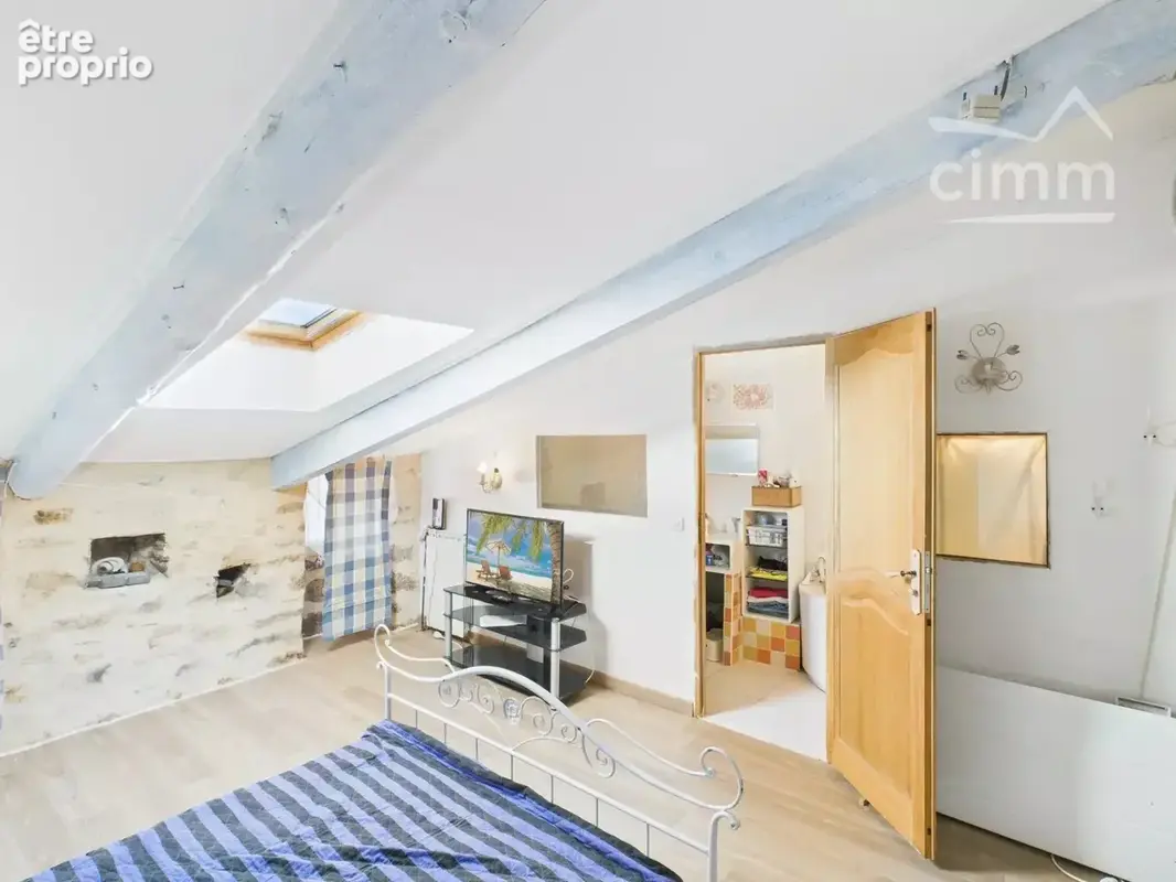 Maison de village avec studio indépendant et extérieur - proche commodités - photo 12