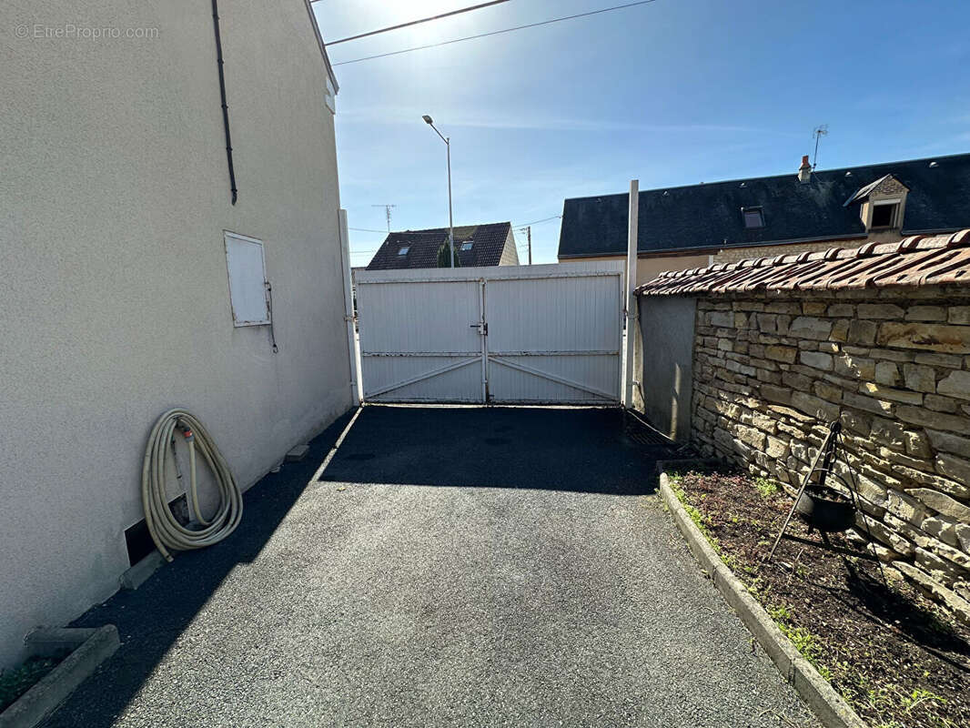 Maison à CHATEAUROUX