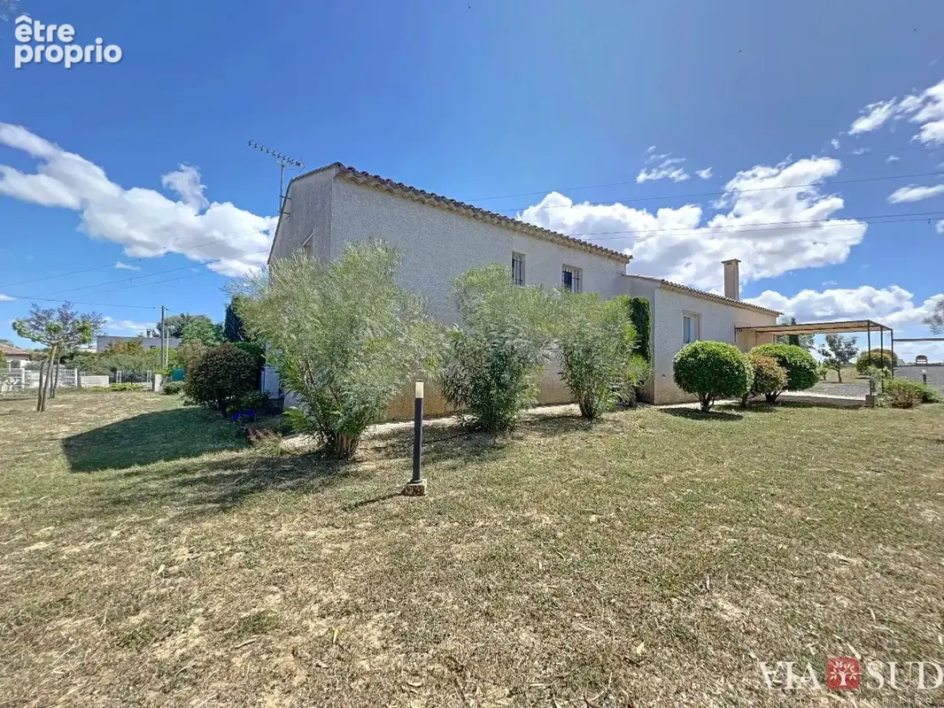 En campagne à 10min de Béziers : Belle Villa de 2007 de type 5 -  avec jardin et piscine - photo 7