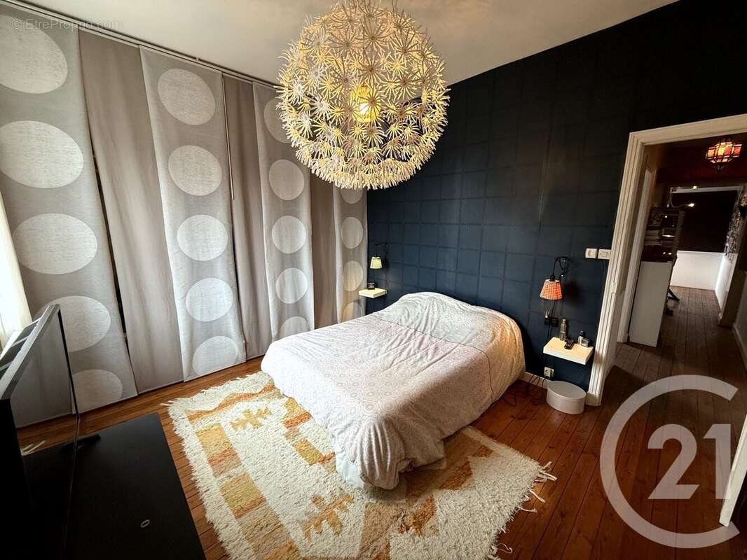 Maison à SAINT-QUENTIN