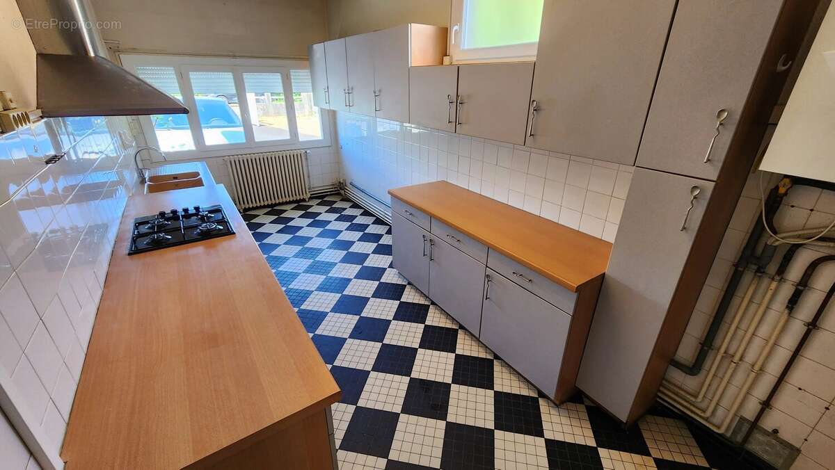 Maison à BENEJACQ