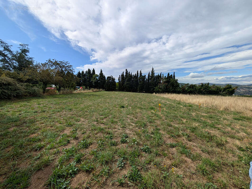 Terrain à SEYSSUEL