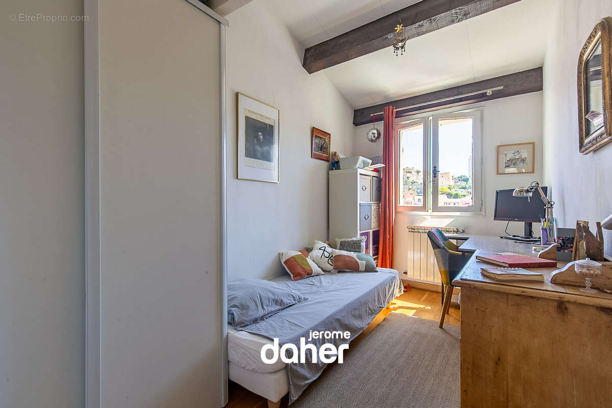Maison à MARSEILLE-6E