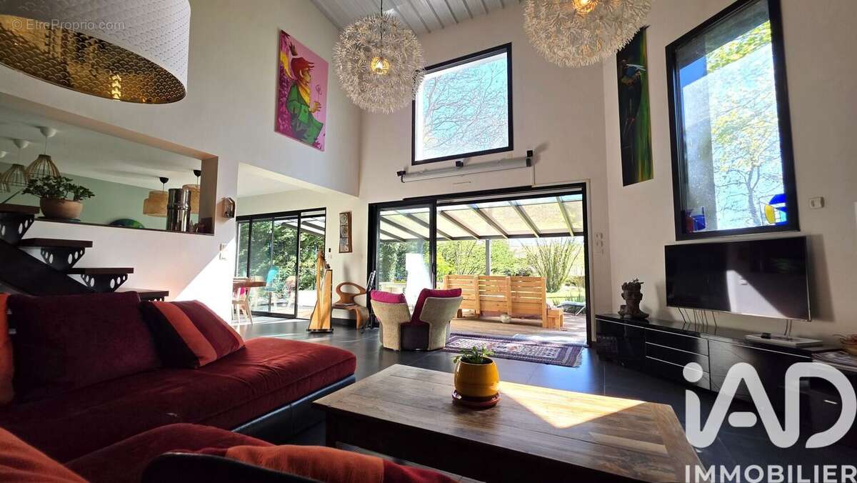 Photo 2 - Maison à JOZE