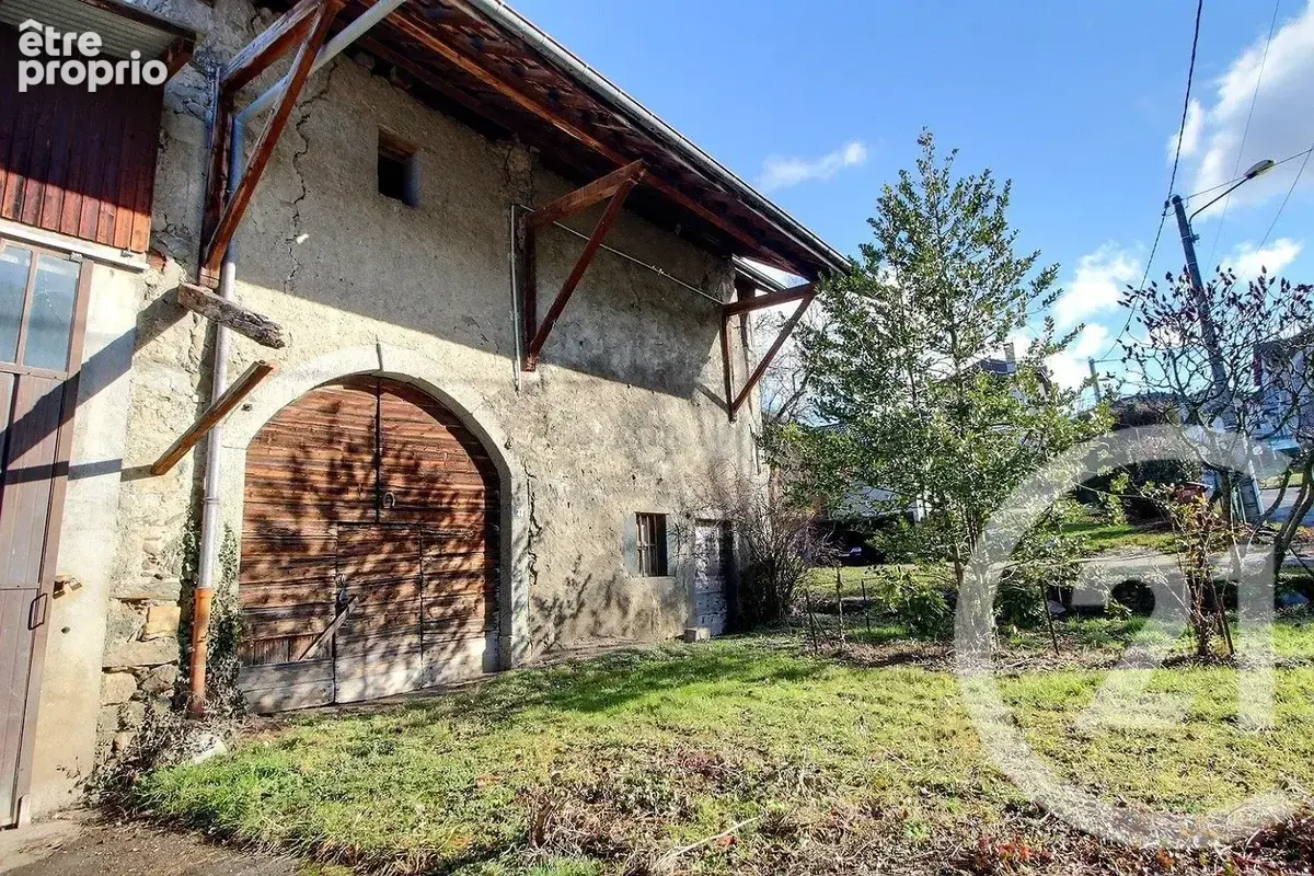 Maison 1 pièce 216 m² à vendre à Marin (74200) - photo 2