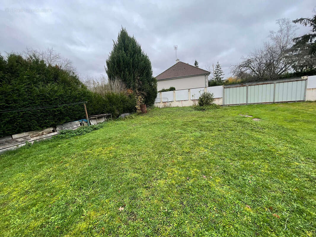 Maison à VILLEFRANCHE-D'ALLIER