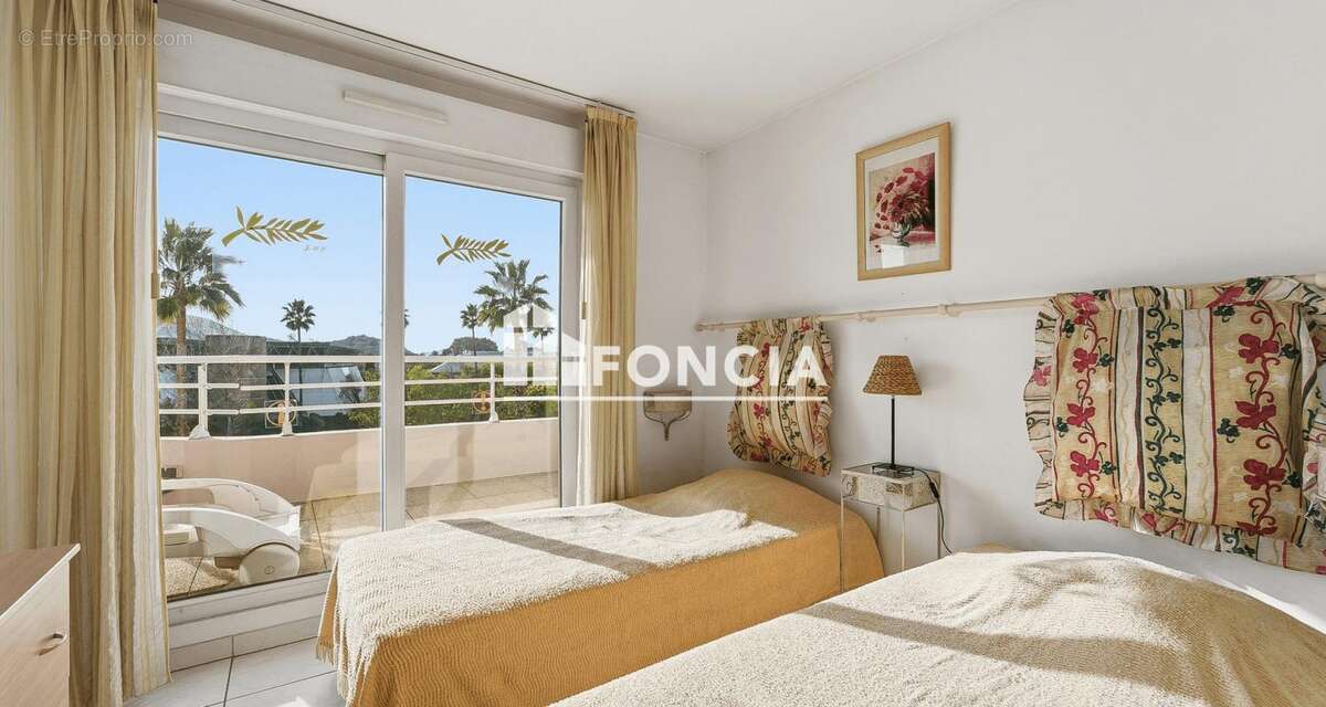 Appartement à LE CANNET