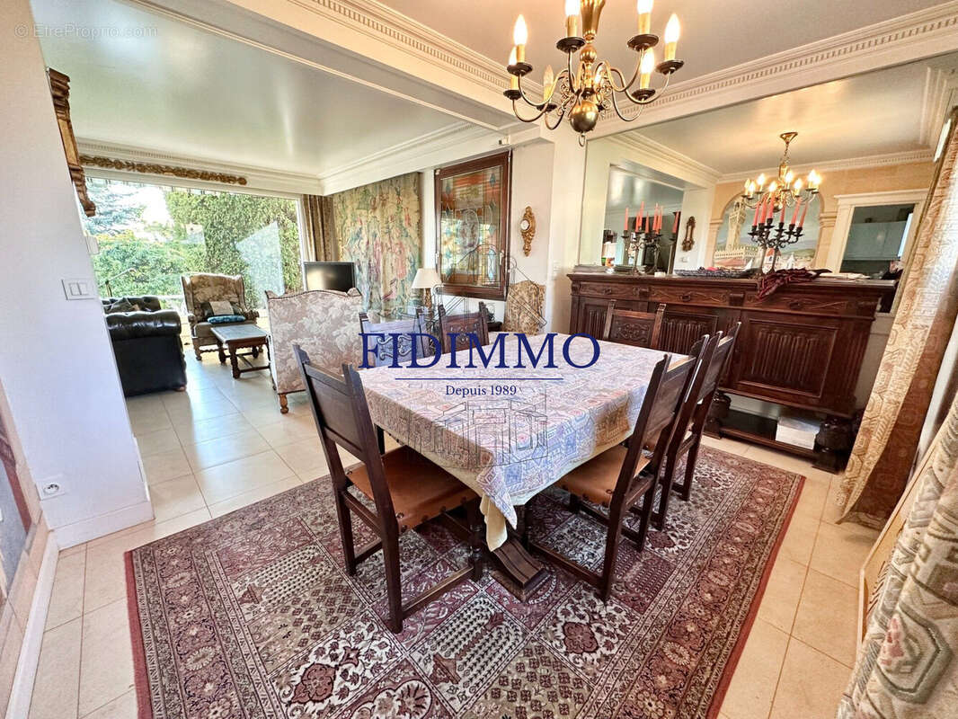 Maison à ORMESSON-SUR-MARNE