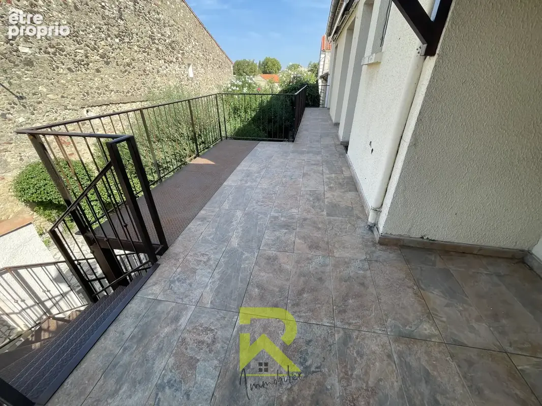 A saisir sur florensac - photo 4