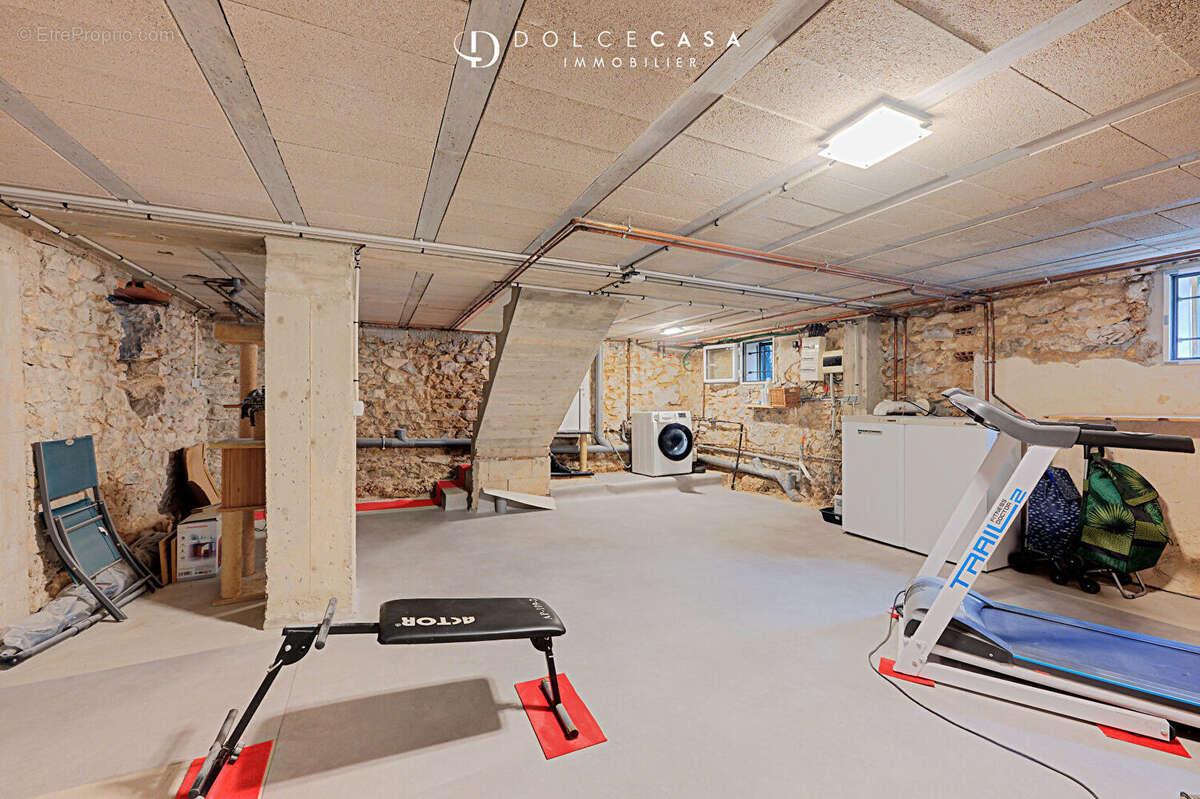 Maison à LE PERREUX-SUR-MARNE