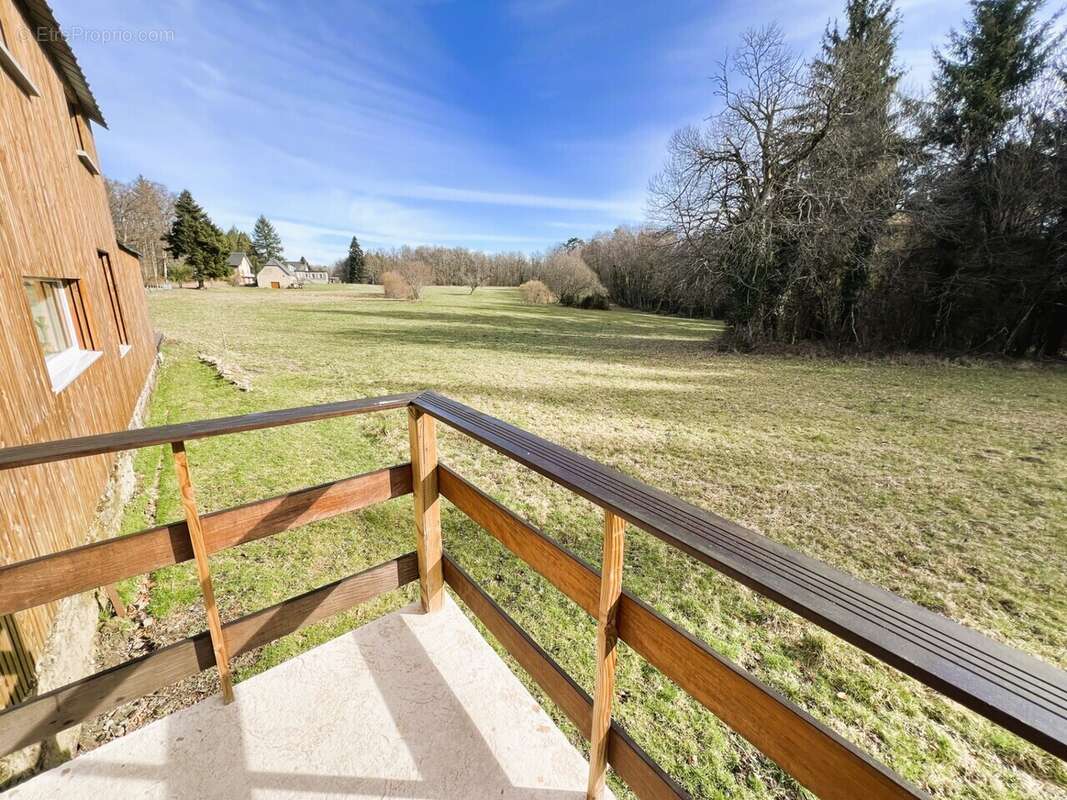 Maison à SAINT-PARDOUX-LA-CROISILLE