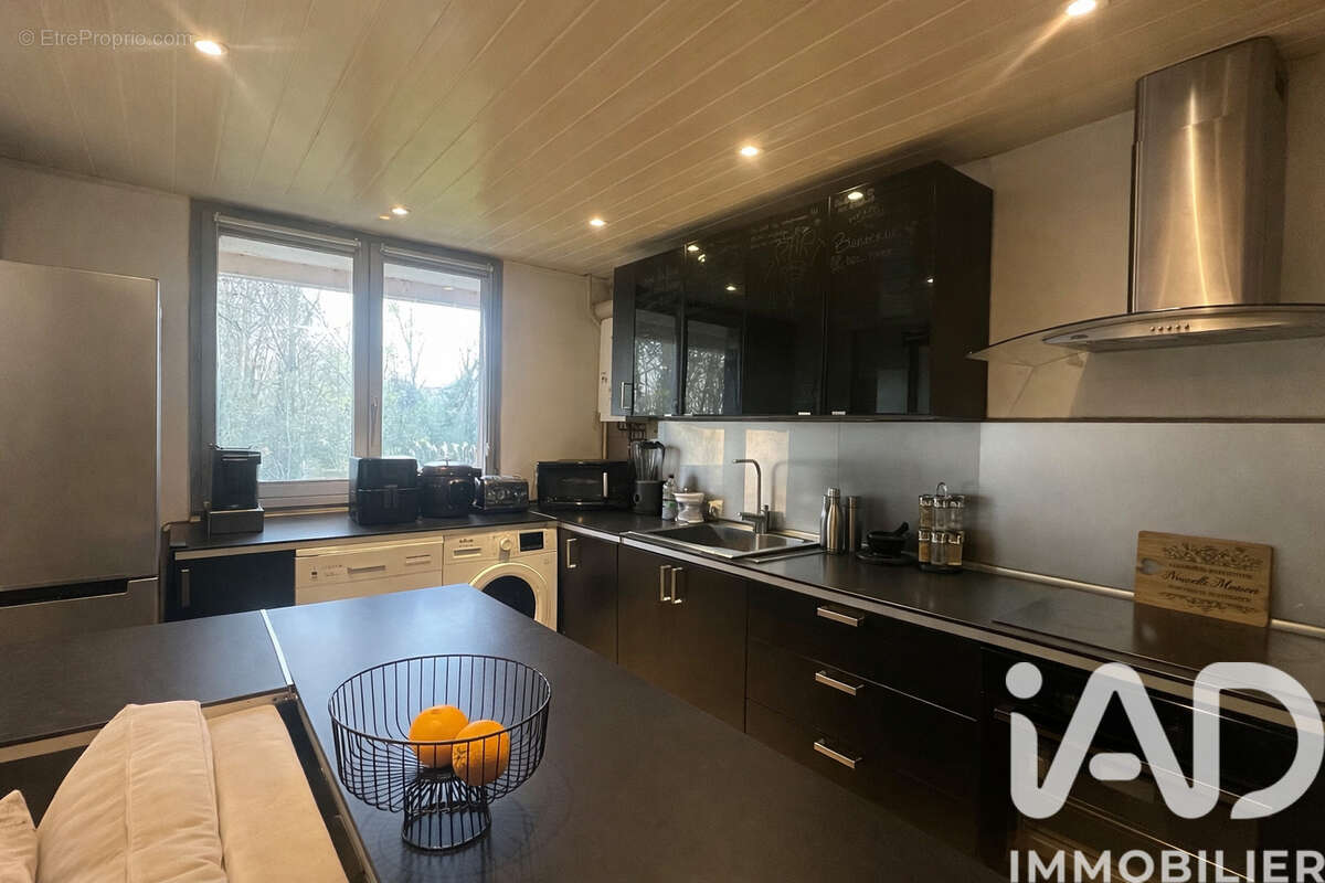 Photo 3 - Appartement à CORBEIL-ESSONNES
