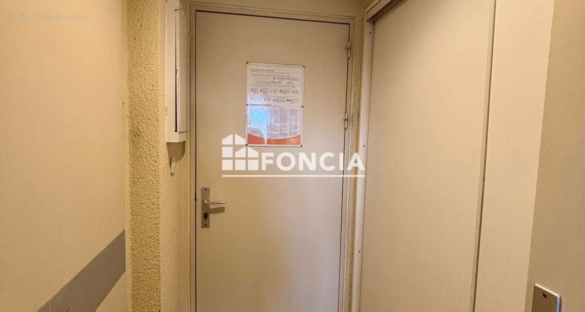 Appartement à HYERES