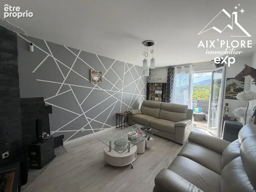 Maison 6 pièces 139 m² à vendre à Lancrans (01200) - photo 7