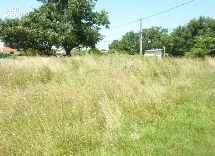Terrain à AUSSONNE