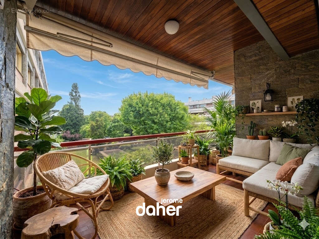 Appartement à MARSEILLE-8E