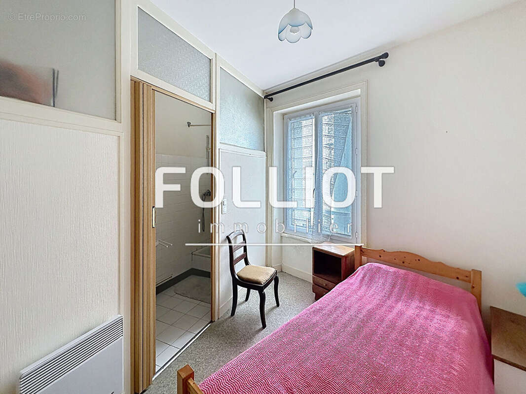 Maison à SAINT-PAIR-SUR-MER