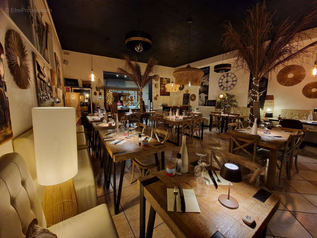 Vente fonds de commerce bar-restaurant Saint Affrique - photo 5