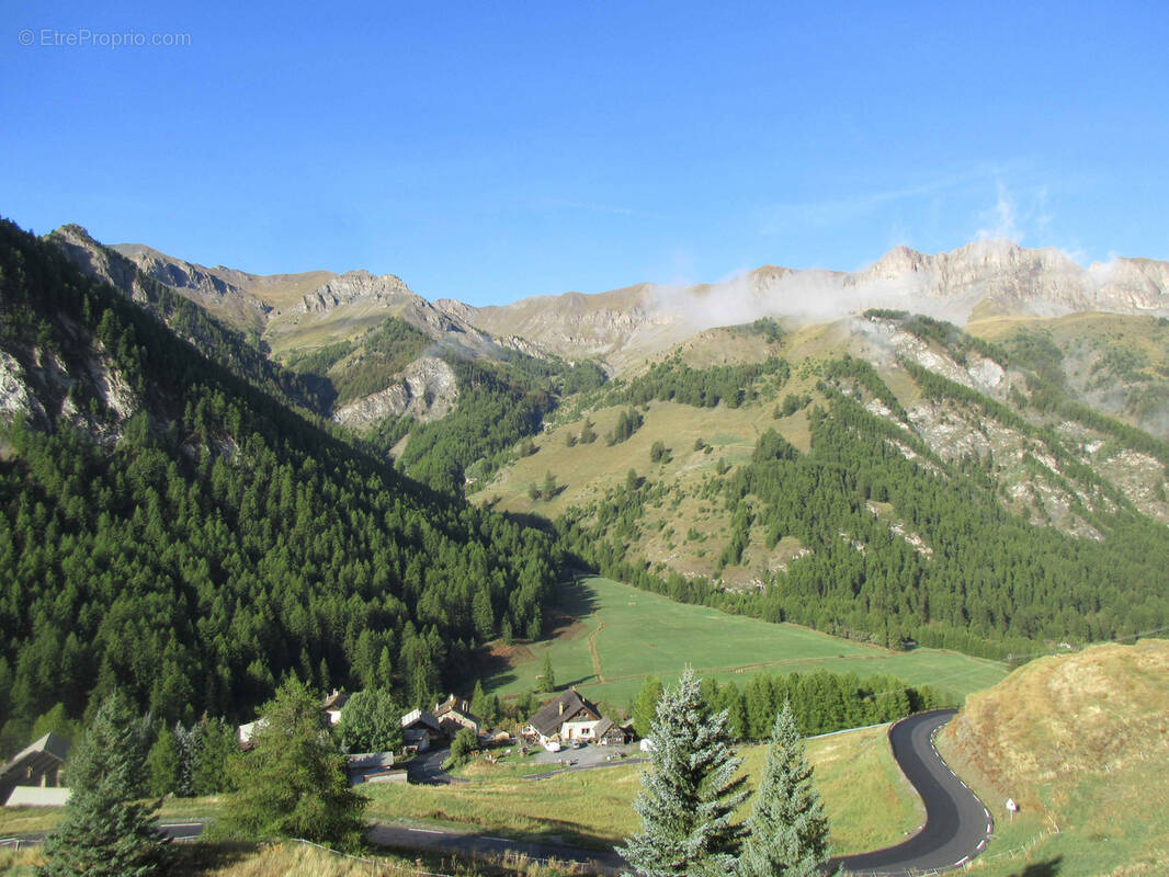 Appartement à SAINT-VERAN