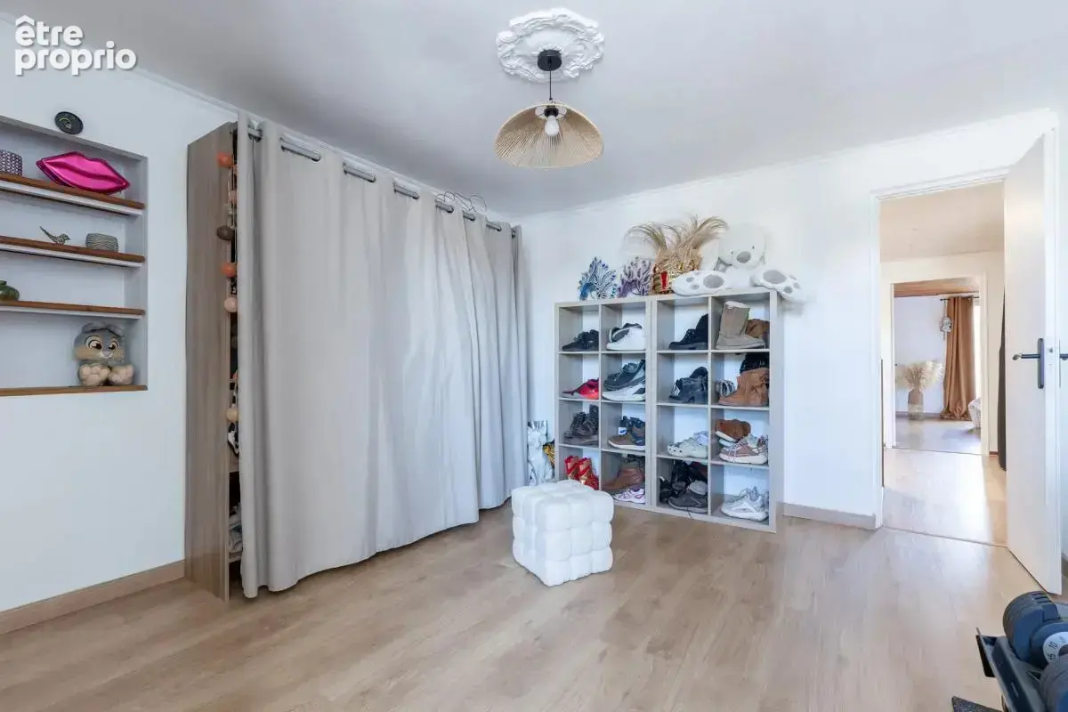 Maison de 5 pièces de 131 m² à Morières-lès-Avignon - photo 11