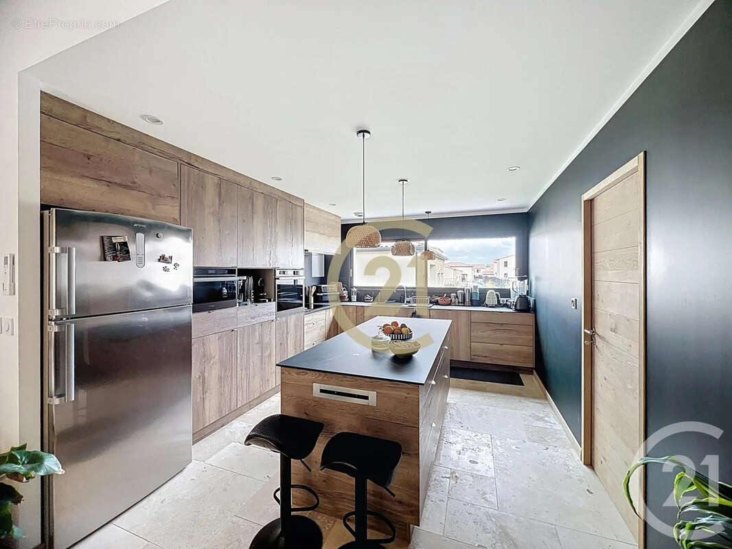 Maison à ARPAILLARGUES-ET-AUREILLAC