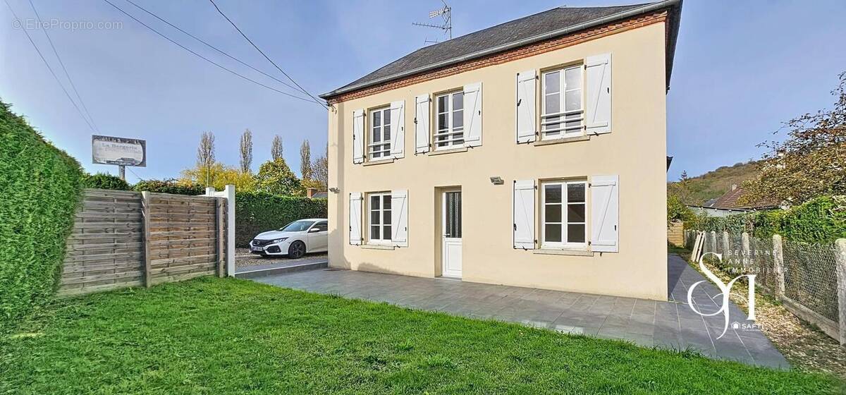 Photo 1 - Maison à CREVECOEUR-EN-AUGE