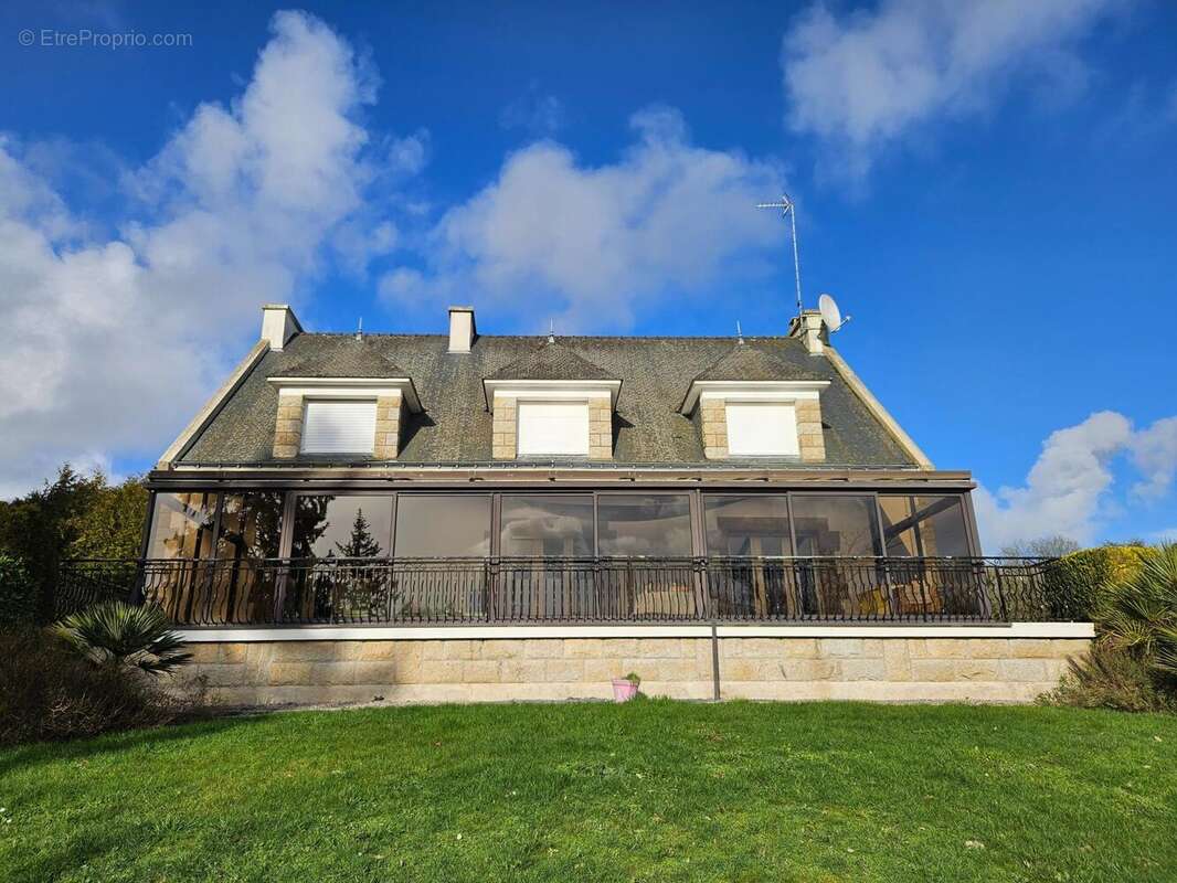 Photo 2 - Maison à ROCHEFORT-EN-TERRE