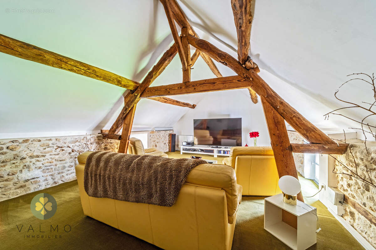 Maison à MANTES-LA-VILLE