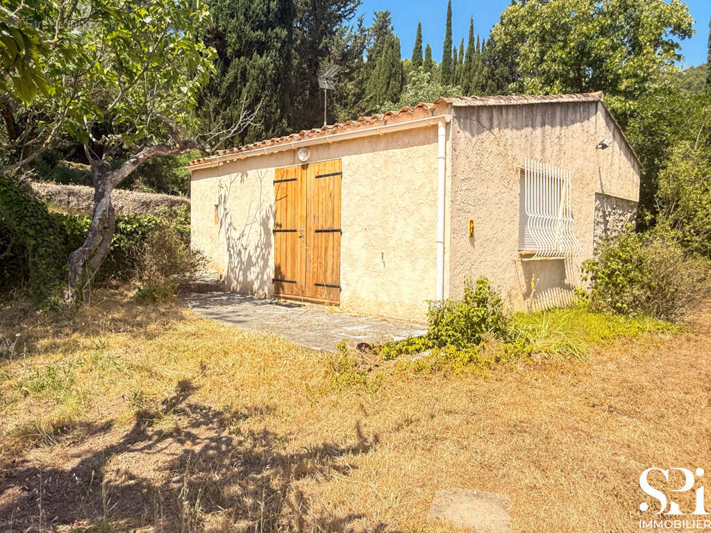 Maison à SOLLIES-VILLE