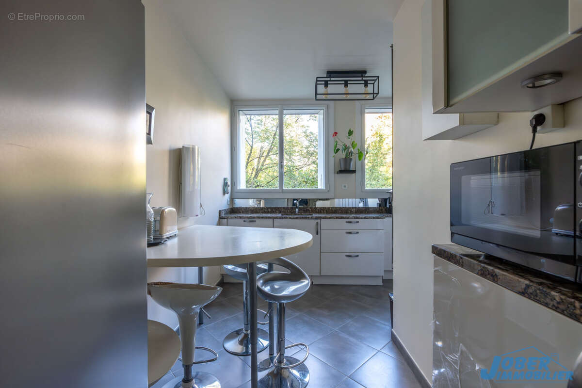 Appartement à NOGENT-SUR-MARNE