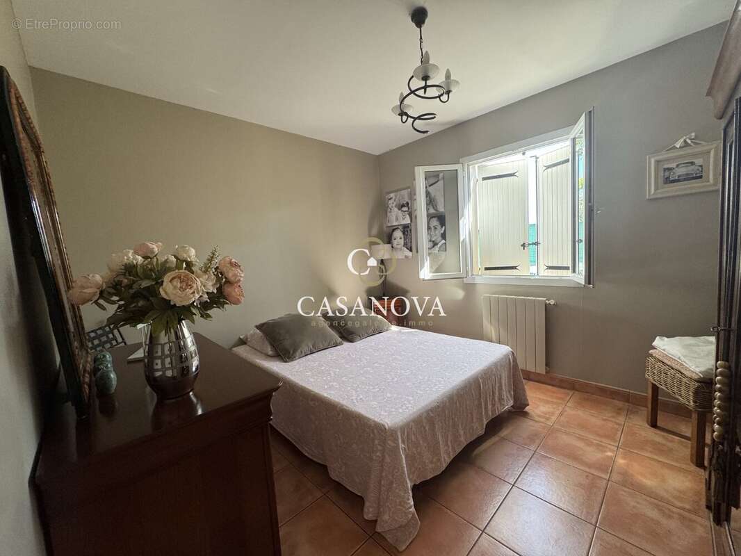 Villa familiale avec piscine  Cadre paisible proche mer - photo 8